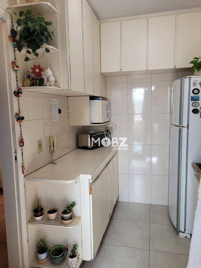 Apartamento à venda com 2 quartos, 50m² - Foto 23