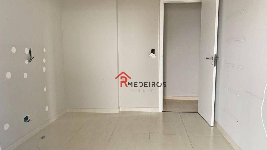 Apartamento à venda com 3 quartos, 126m² - Foto 13