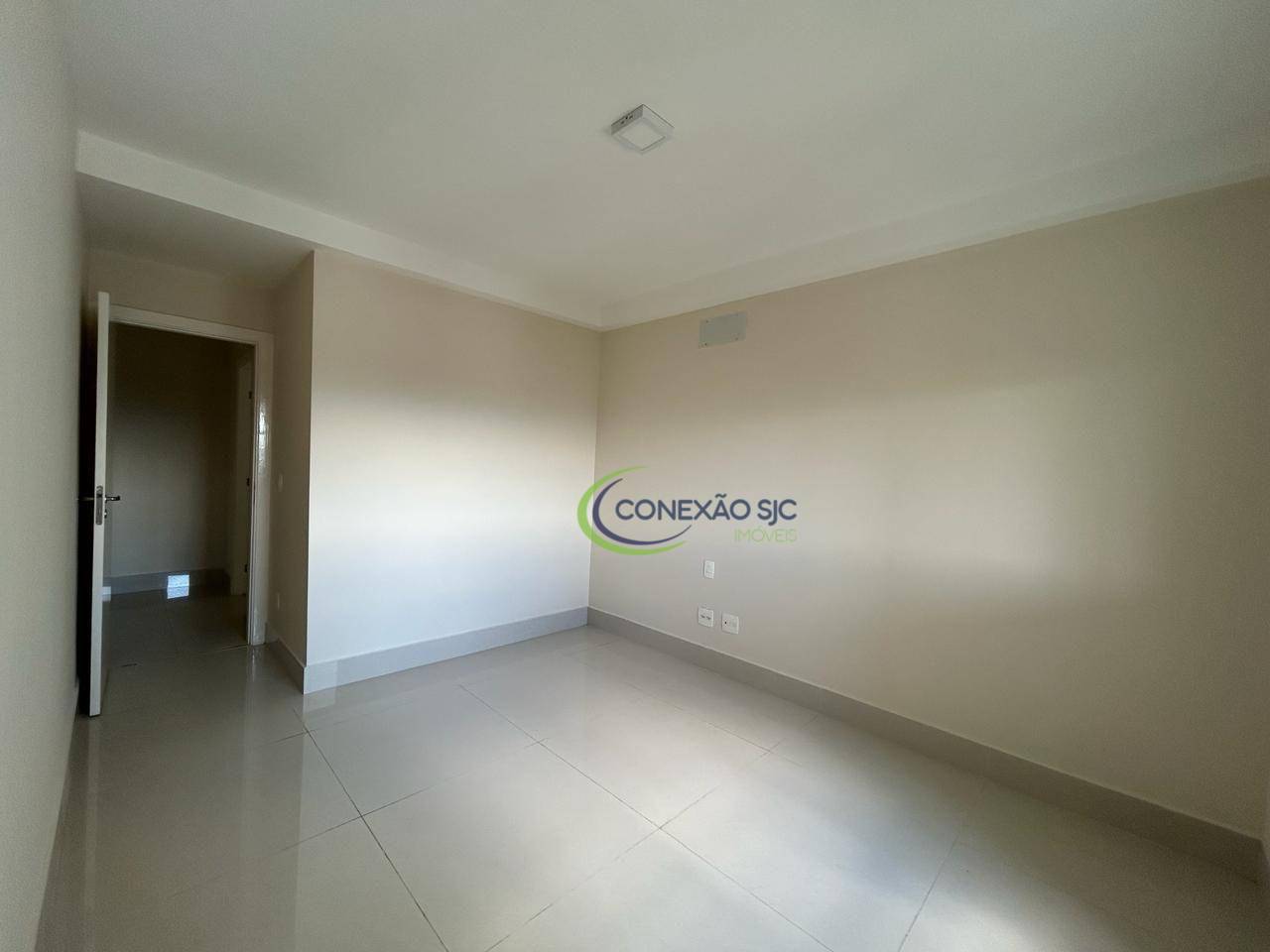 Apartamento para alugar com 4 quartos, 190m² - Foto 15