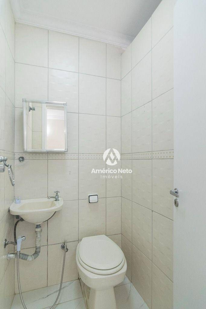 Apartamento para alugar com 4 quartos, 140m² - Foto 32