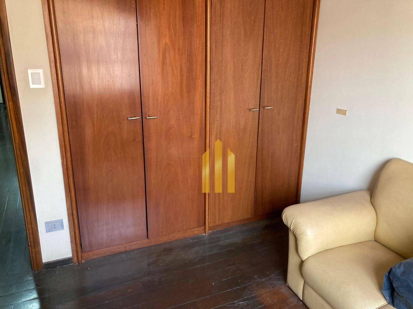 Casa à venda e aluguel com 3 quartos, 440m² - Foto 34