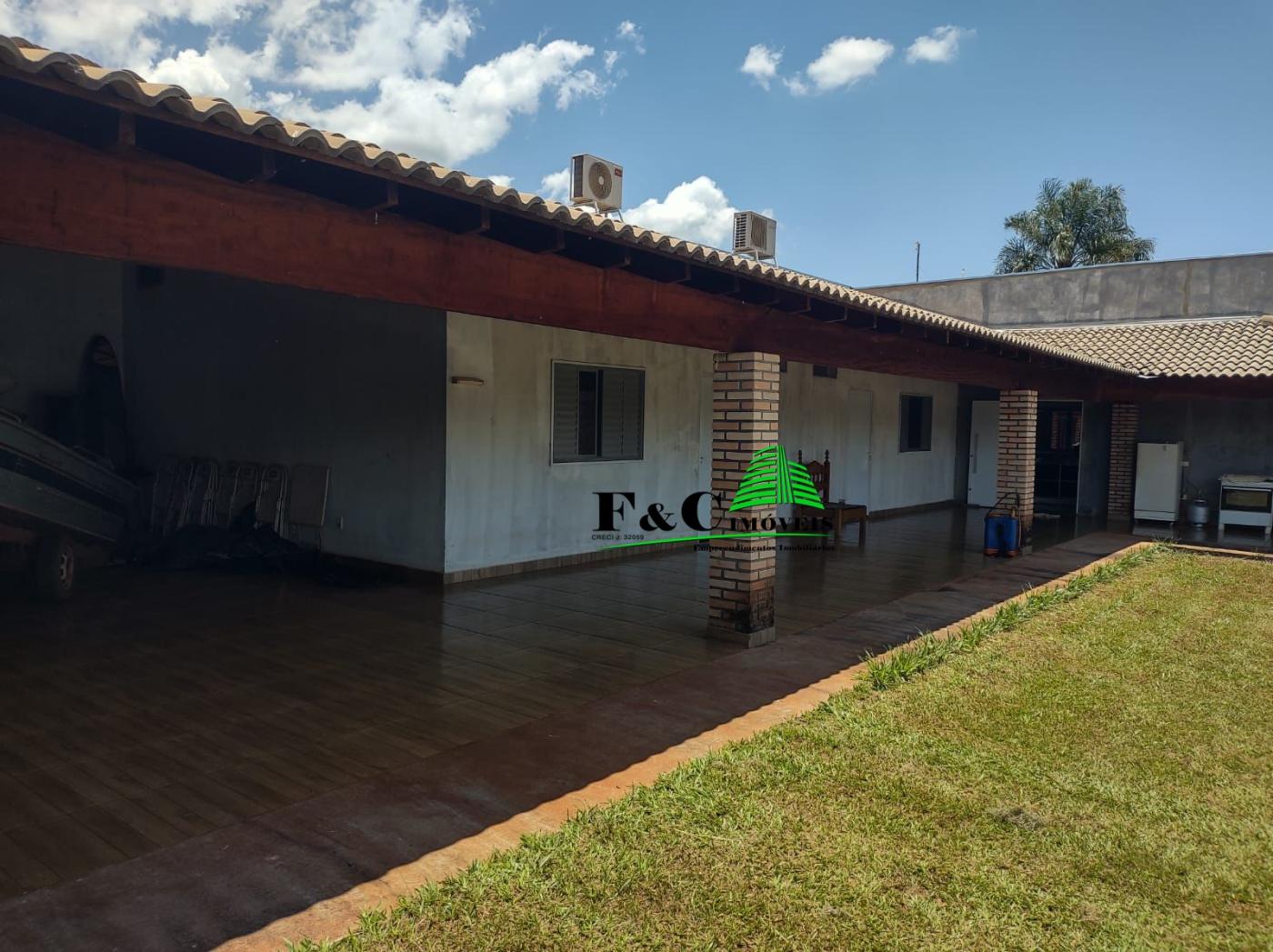 Fazenda à venda com 2 quartos, 772m² - Foto 3