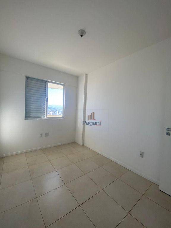 Apartamento à venda com 2 quartos, 83m² - Foto 33