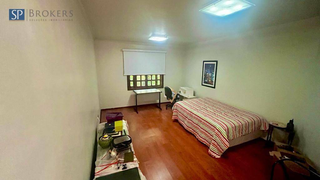 Casa à venda e aluguel com 5 quartos, 492m² - Foto 3