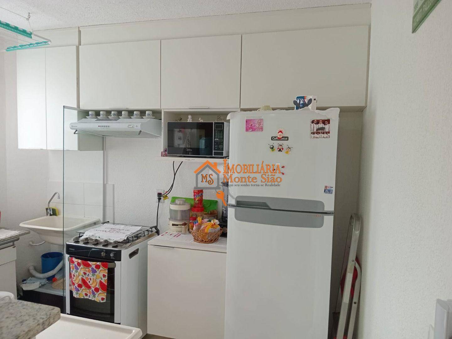 Apartamento à venda com 2 quartos, 44m² - Foto 2