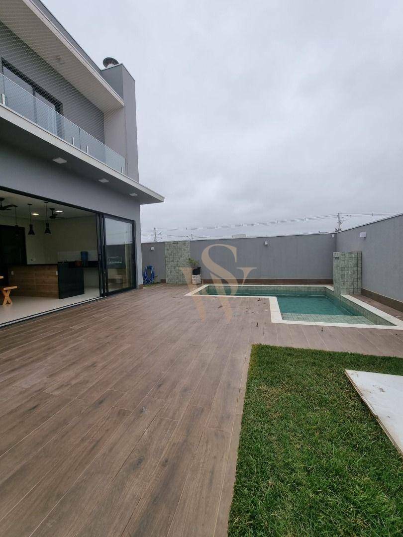 Sobrado à venda com 5 quartos, 254m² - Foto 38