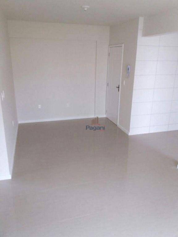 Apartamento à venda com 3 quartos, 92m² - Foto 16