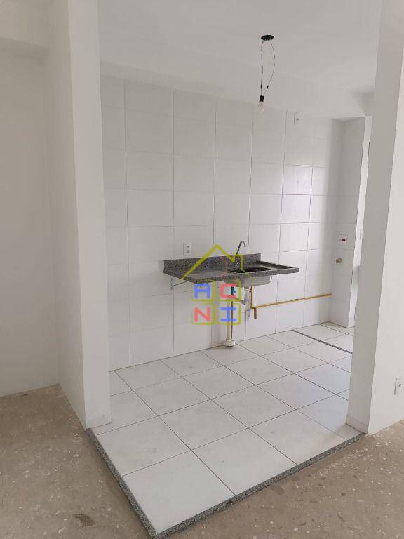 Apartamento à venda com 2 quartos, 56m² - Foto 14