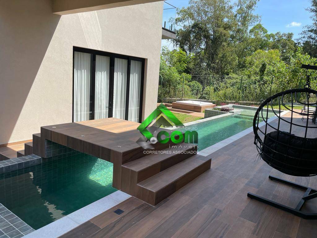 Casa de Condomínio para alugar com 4 quartos, 435m² - Foto 7