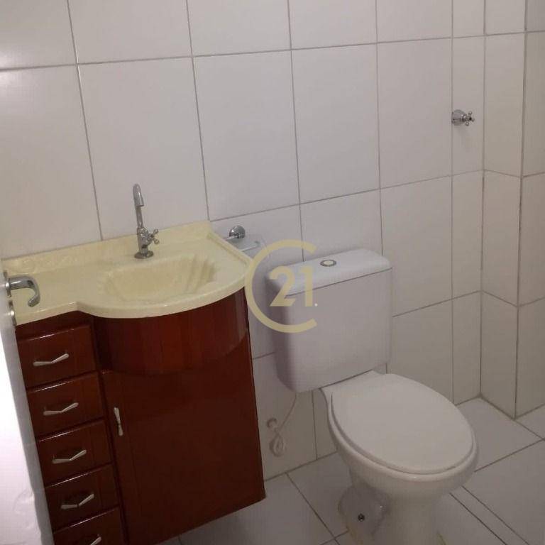 Apartamento à venda com 2 quartos, 74m² - Foto 9