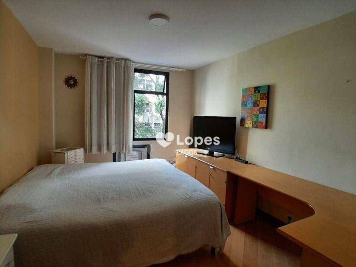 Apartamento à venda com 4 quartos, 162m² - Foto 11