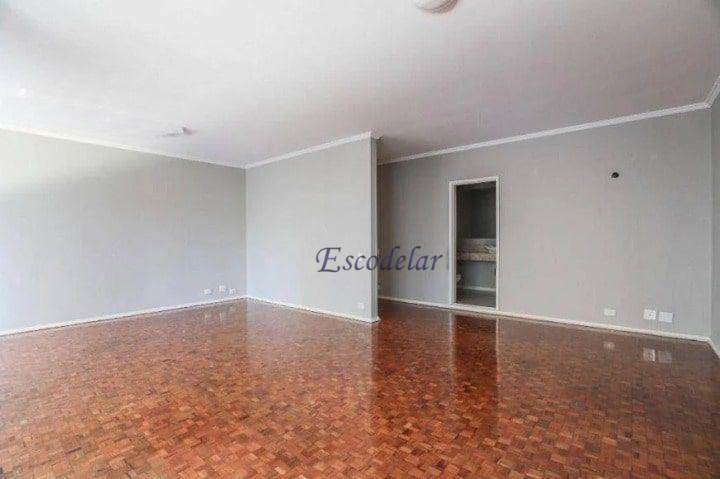 Apartamento à venda com 3 quartos, 160m² - Foto 3