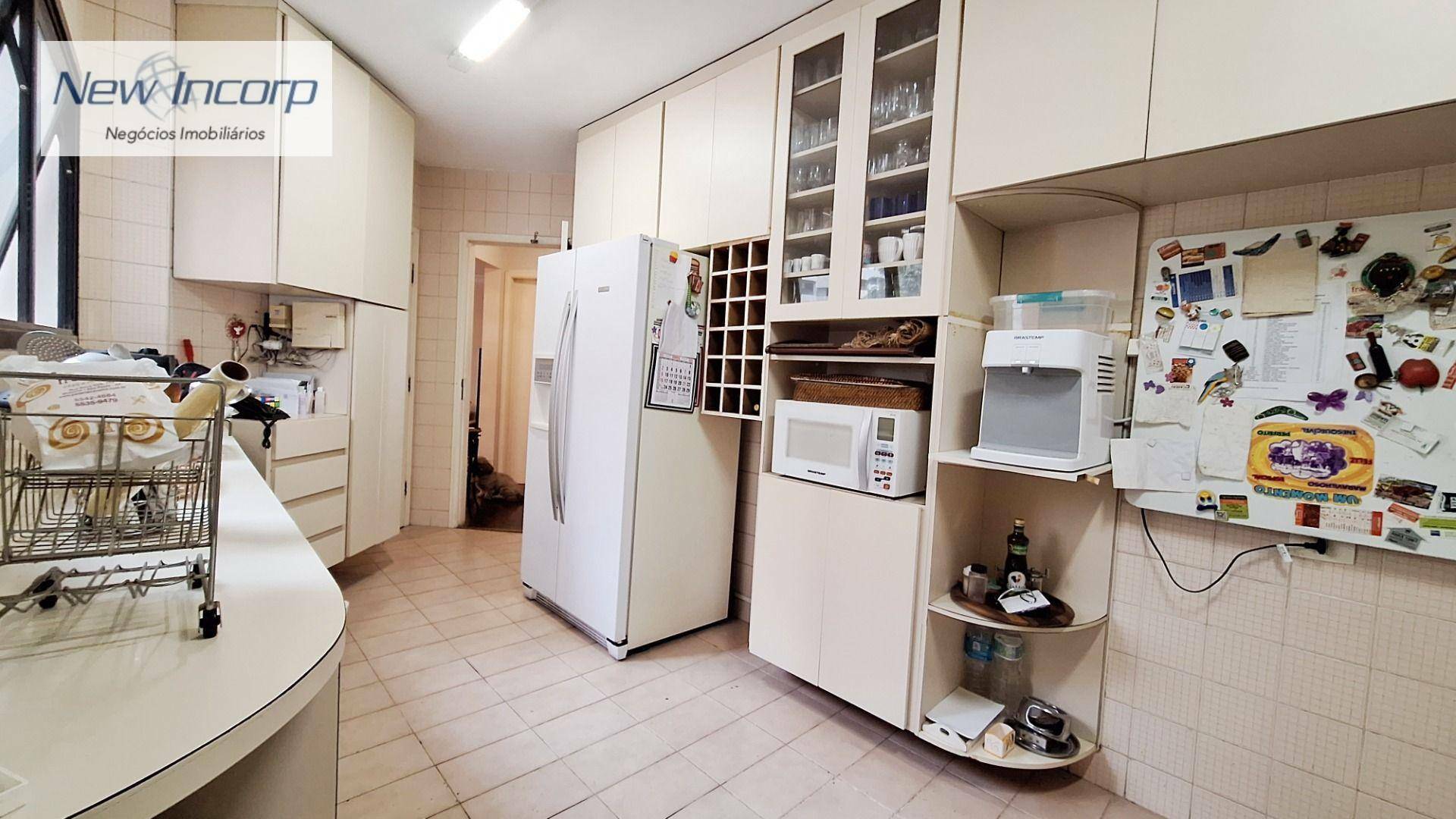 Apartamento à venda com 4 quartos, 138m² - Foto 23