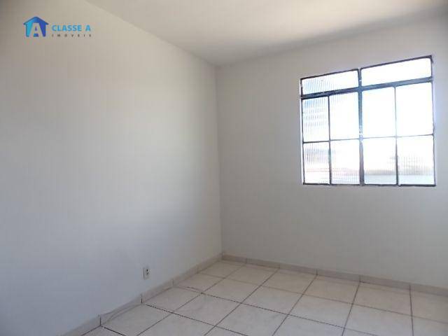 Casa à venda com 2 quartos, 61m² - Foto 23