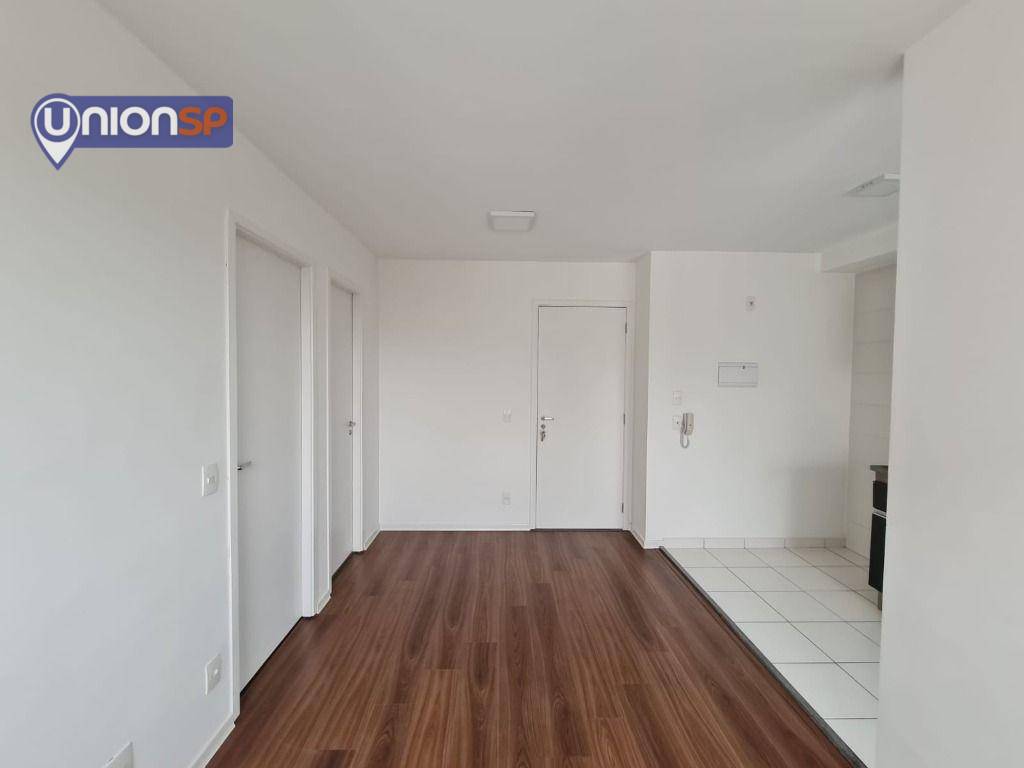 Apartamento à venda com 1 quarto, 33m² - Foto 1