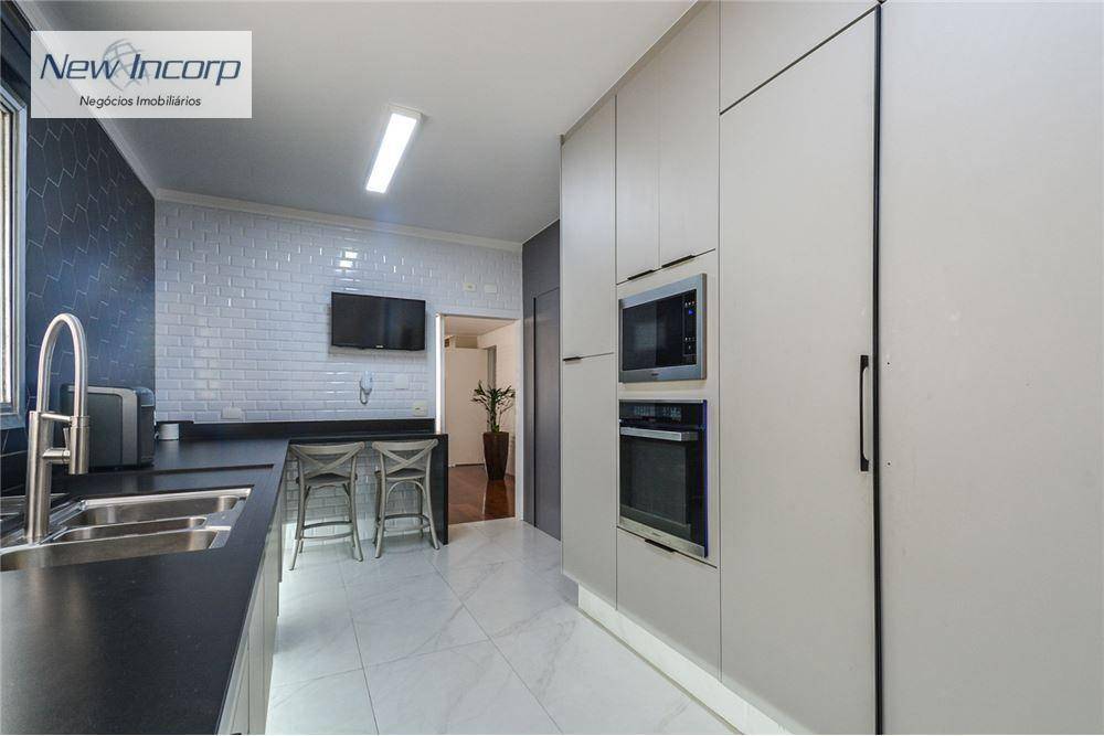 Apartamento à venda com 3 quartos, 182m² - Foto 20