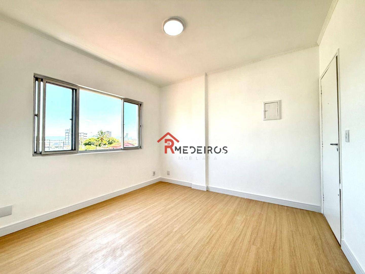 Apartamento à venda com 1 quarto, 43m² - Foto 3