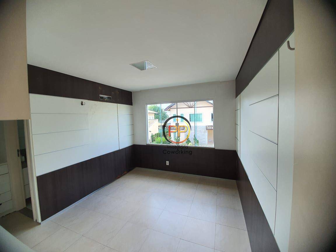 Casa de Condomínio à venda com 4 quartos, 250m² - Foto 8