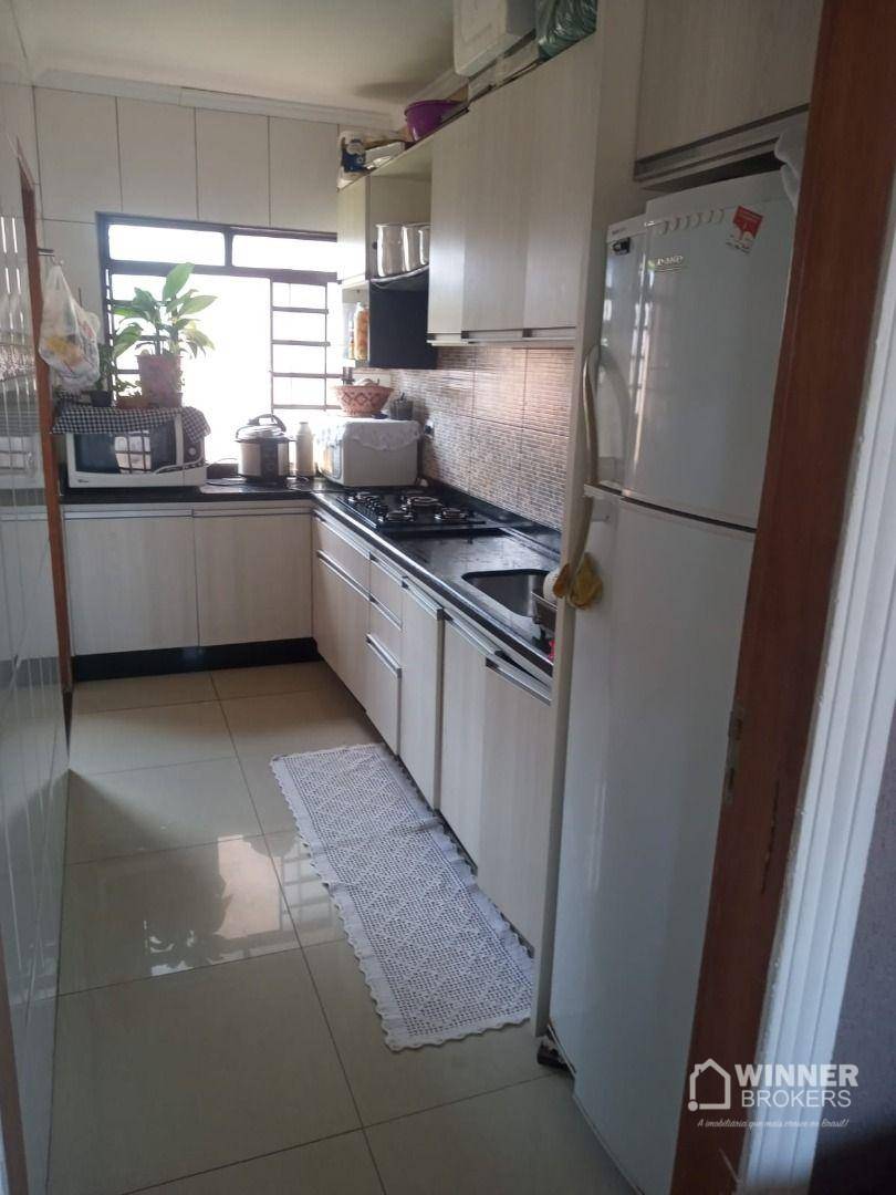 Apartamento à venda com 2 quartos, 47m² - Foto 2