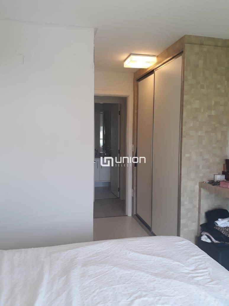 Apartamento à venda com 2 quartos, 89m² - Foto 17