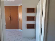 Apartamento à venda com 2 quartos, 82m² - Foto 3