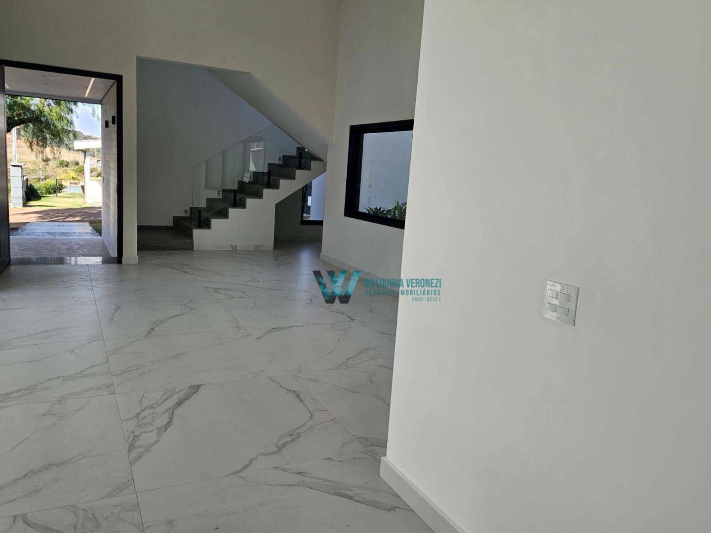 Casa à venda com 3 quartos, 345m² - Foto 10