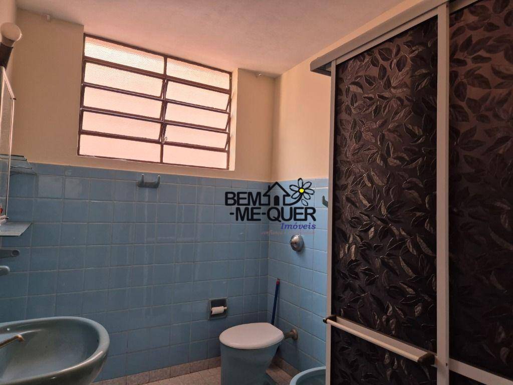 Casa à venda e aluguel com 3 quartos, 200m² - Foto 21