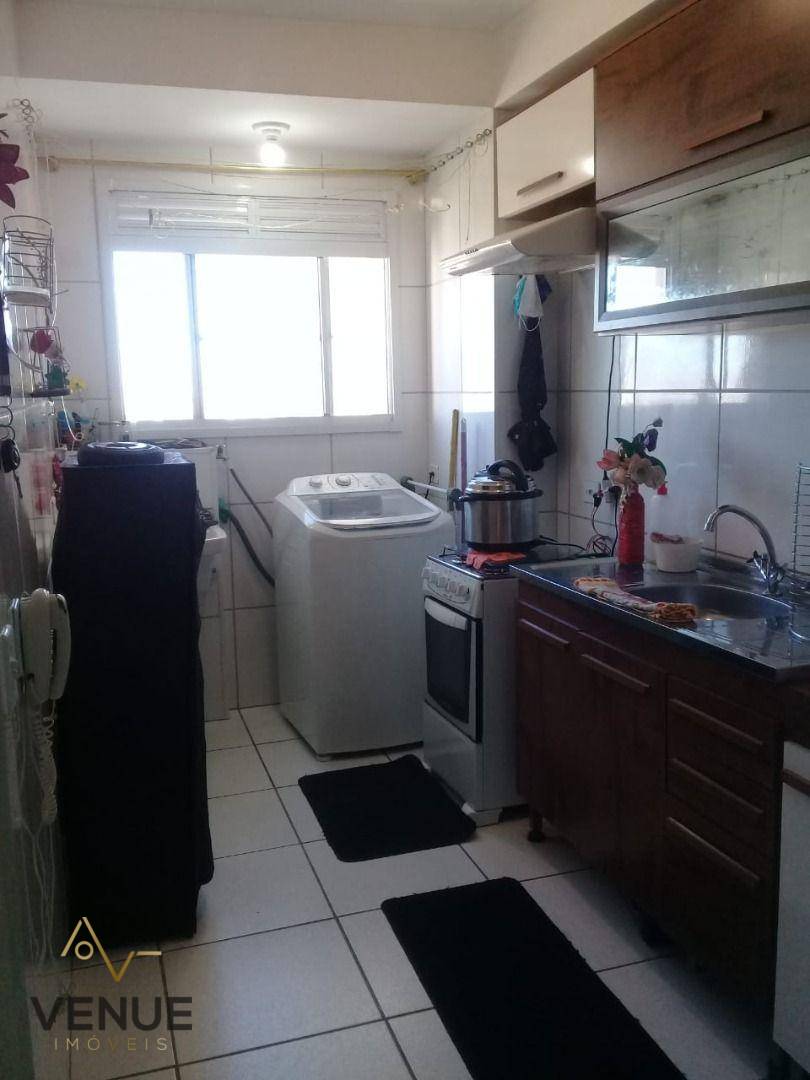 Apartamento à venda com 2 quartos, 49m² - Foto 2