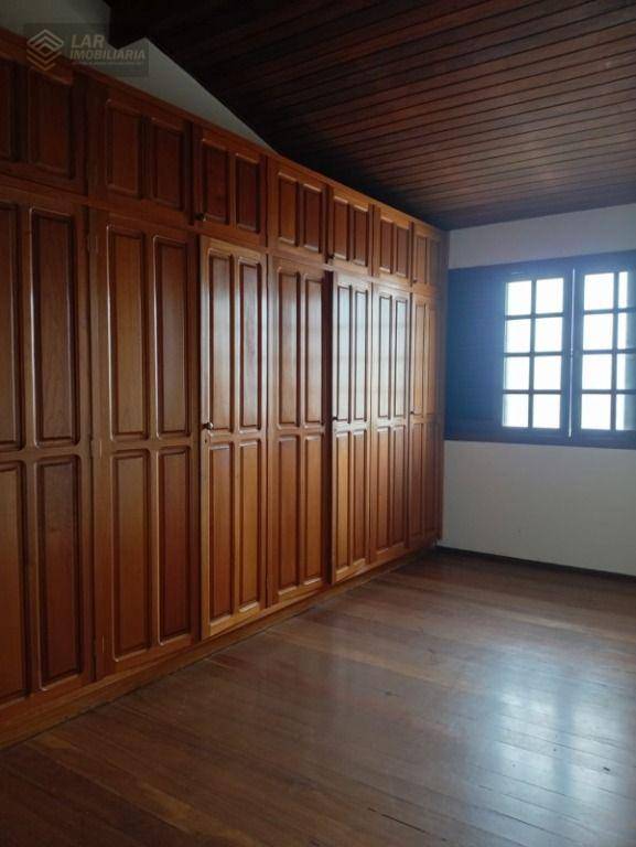 Casa à venda e aluguel com 4 quartos, 275m² - Foto 16