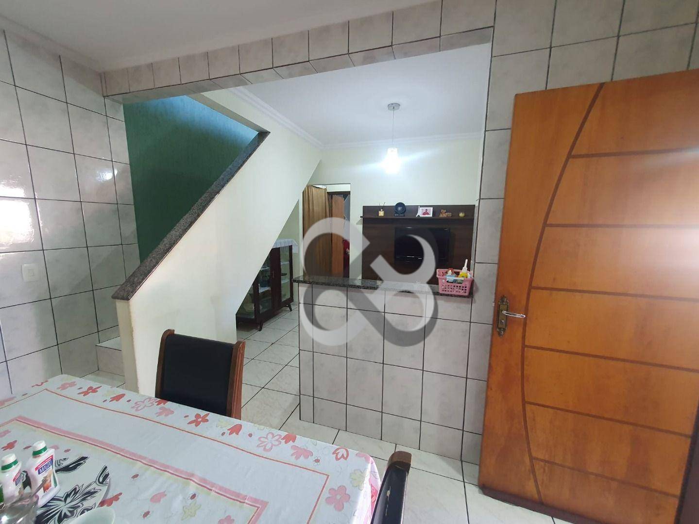 Casa à venda com 3 quartos, 150m² - Foto 15