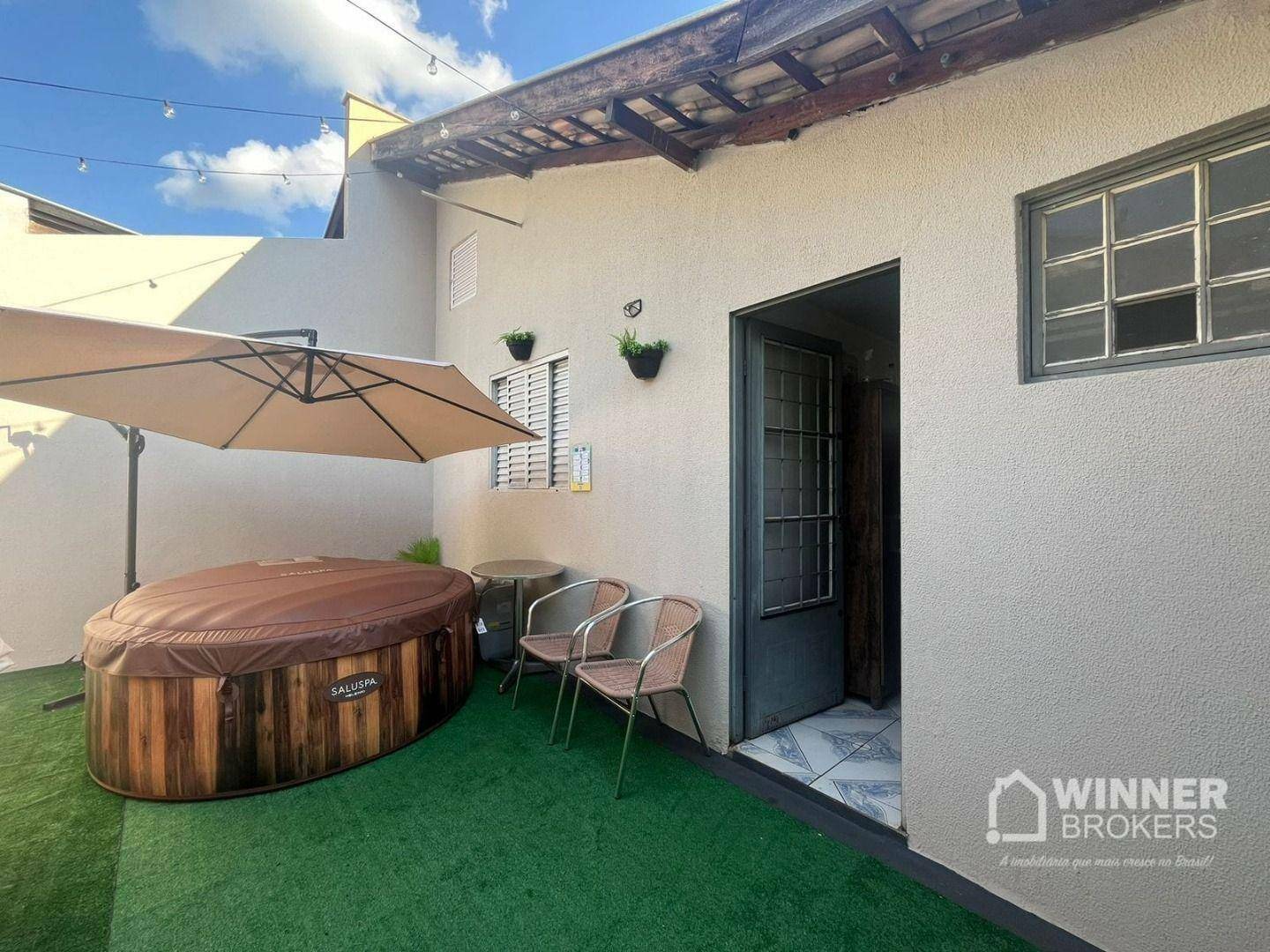 Casa à venda com 3 quartos, 100m² - Foto 3