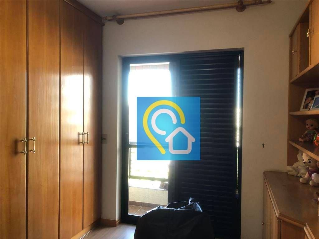 Apartamento para alugar com 3 quartos, 163m² - Foto 16