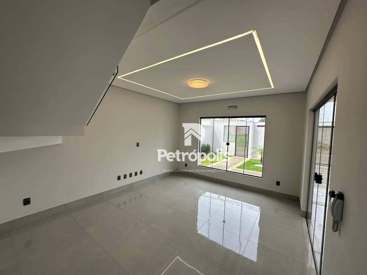 Sobrado à venda com 3 quartos, 179m² - Foto 3