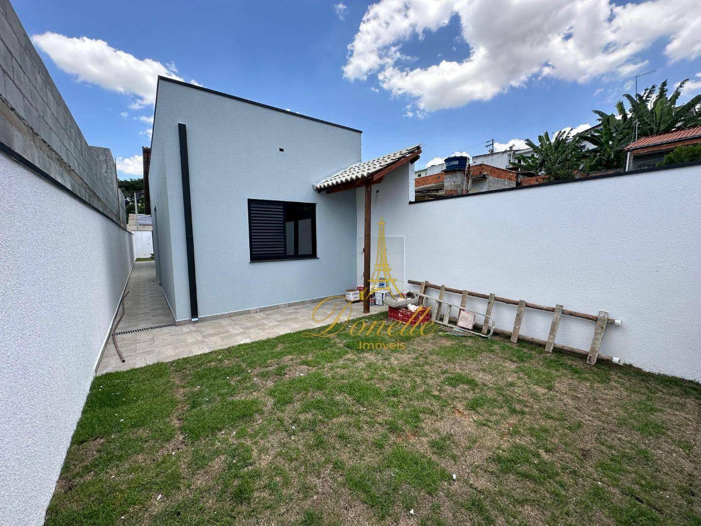 Casa à venda com 2 quartos, 70m² - Foto 29