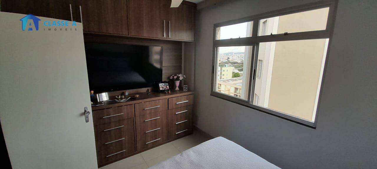 Apartamento à venda com 3 quartos, 116m² - Foto 10