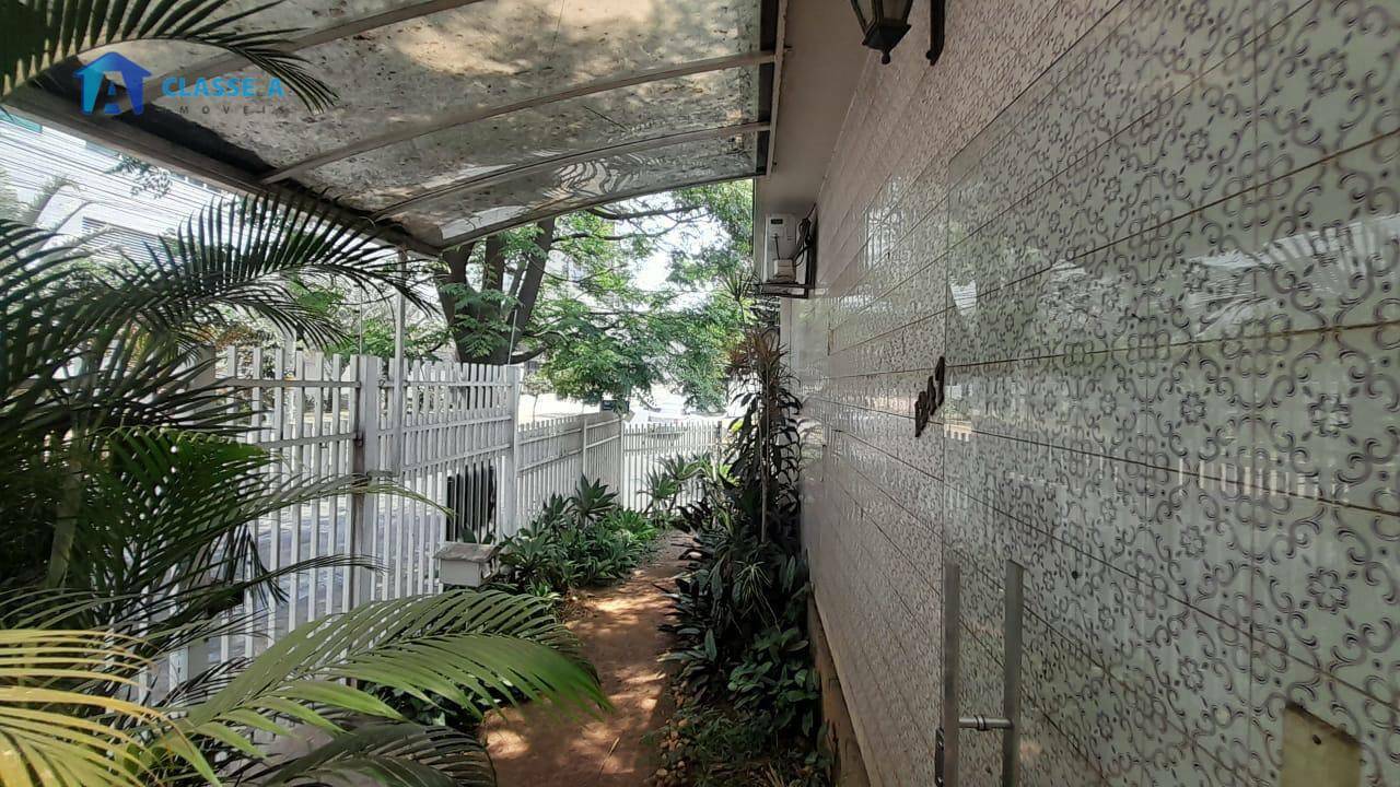 Casa à venda com 3 quartos, 200m² - Foto 9