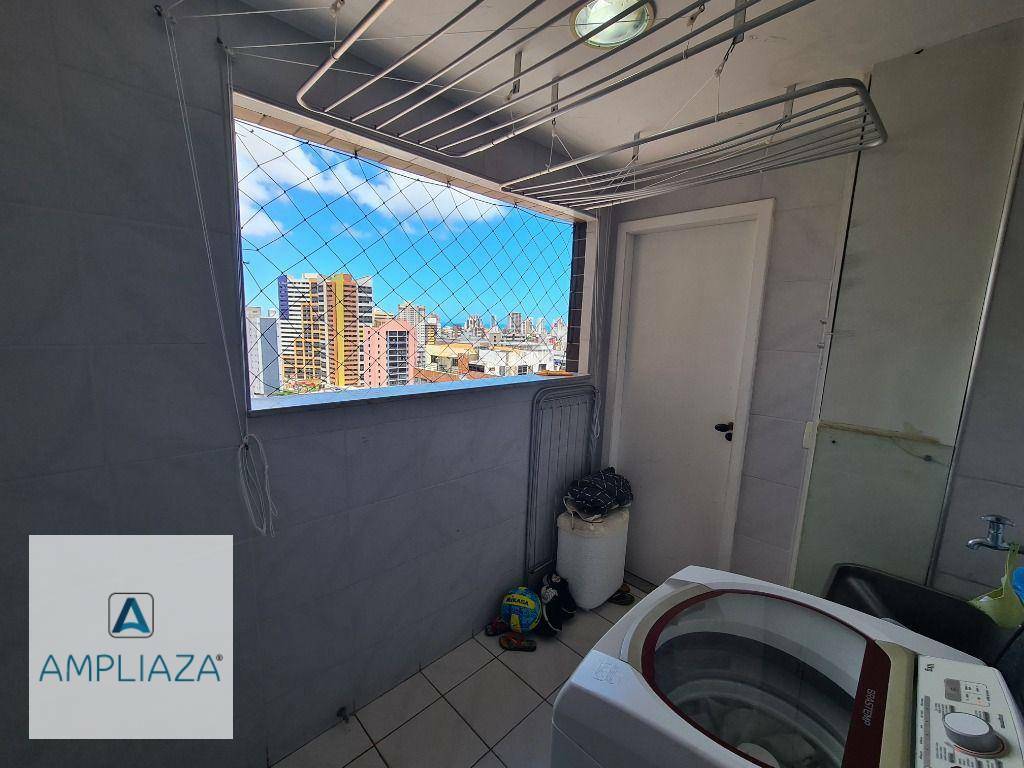 Apartamento à venda com 3 quartos, 118m² - Foto 13