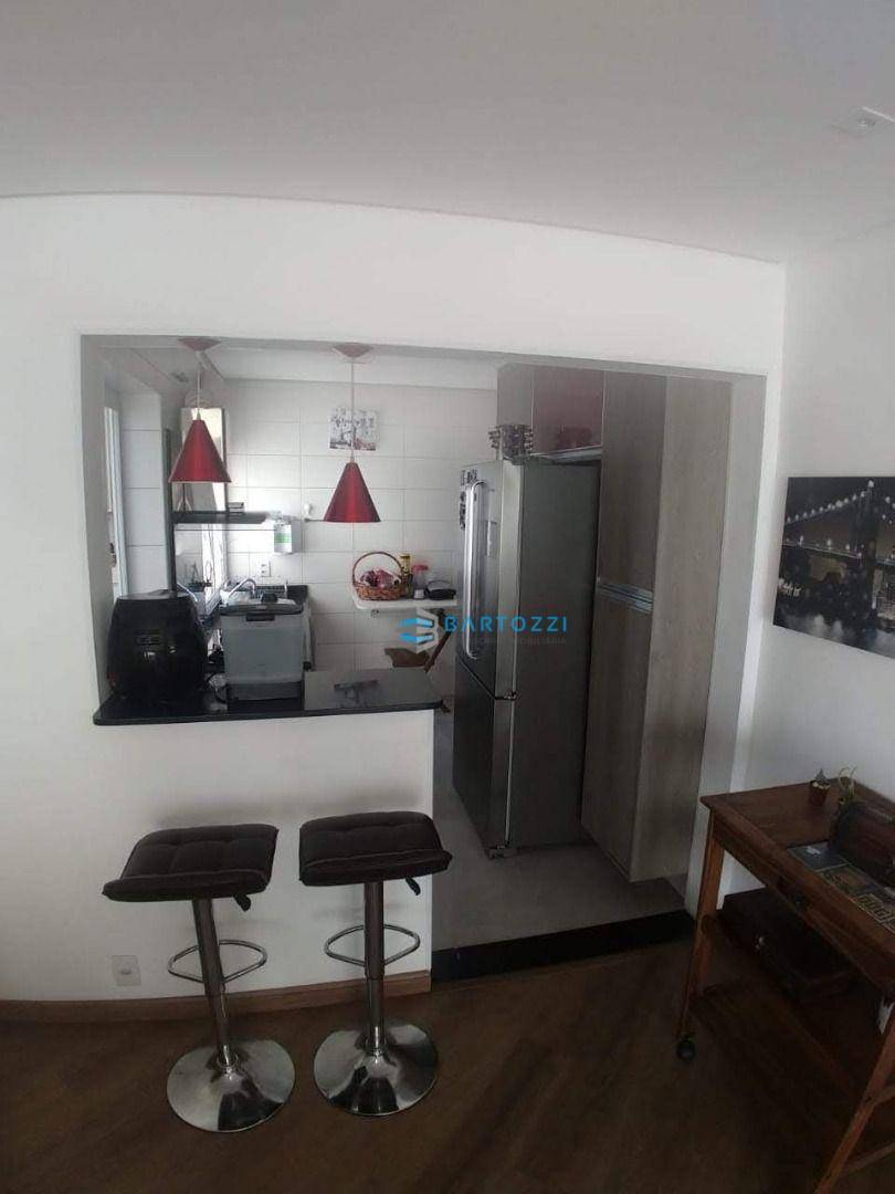 Apartamento à venda com 3 quartos, 97m² - Foto 7