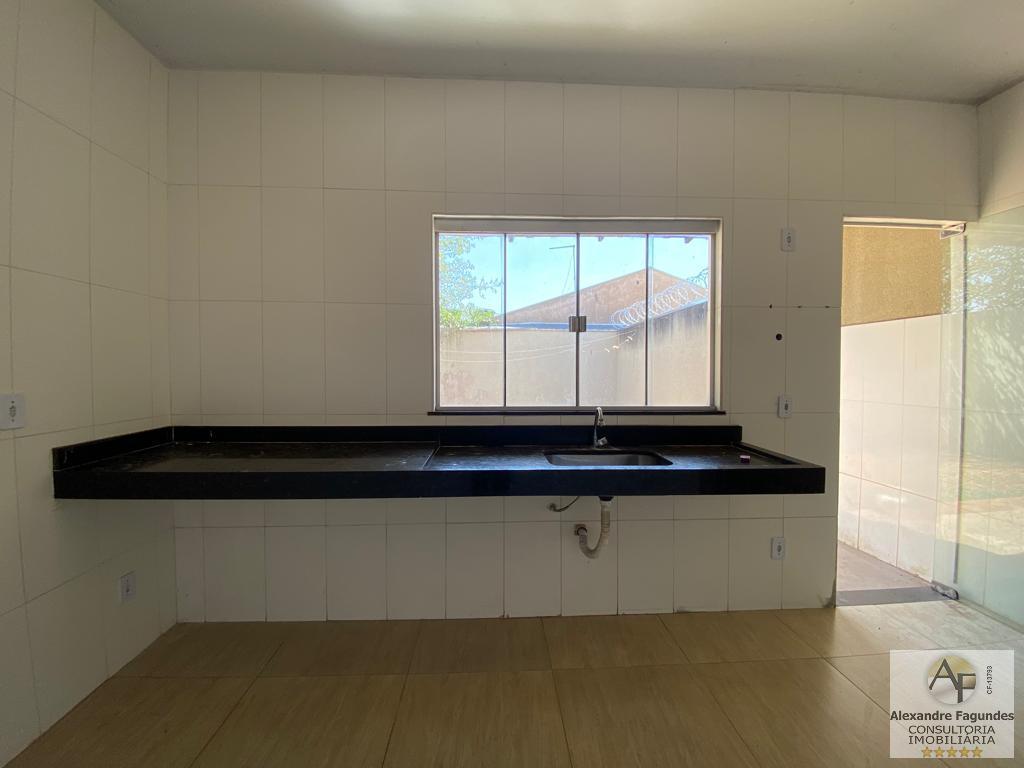 Casa à venda com 3 quartos, 96m² - Foto 6