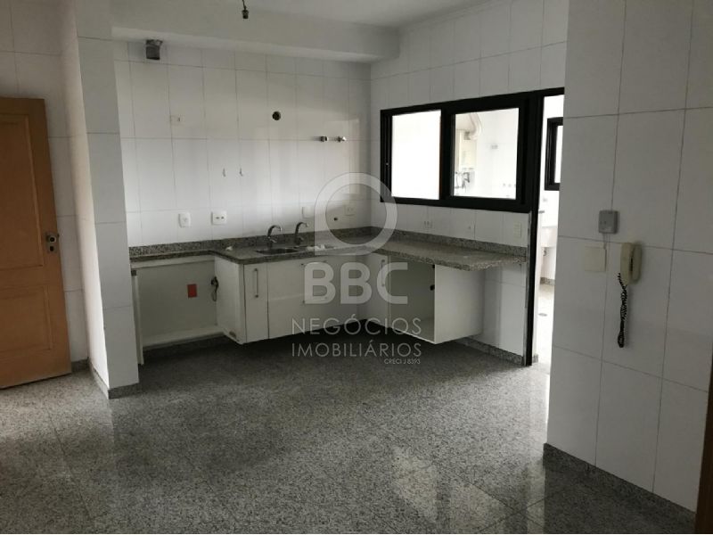 Apartamento à venda e aluguel com 3 quartos, 220m² - Foto 12