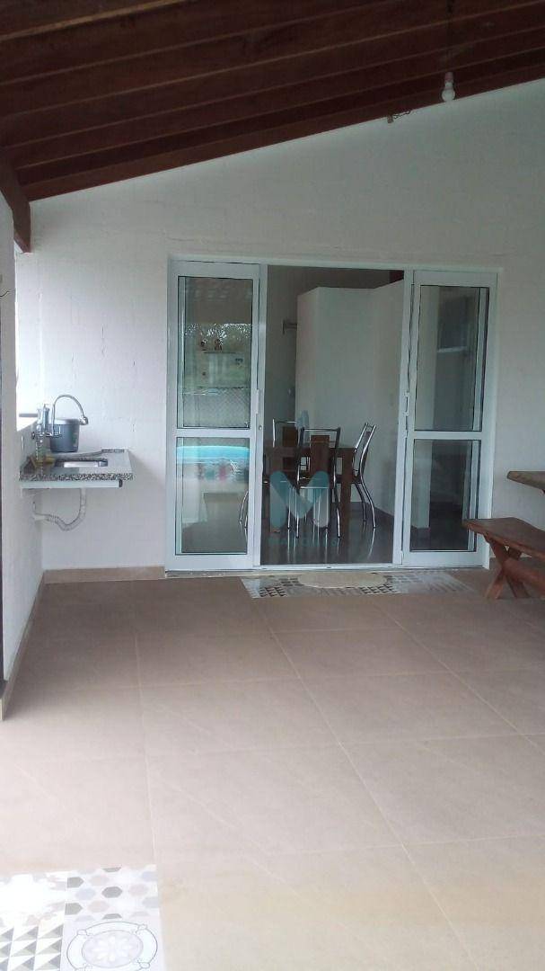 Chácara para alugar com 3 quartos, 100m² - Foto 2