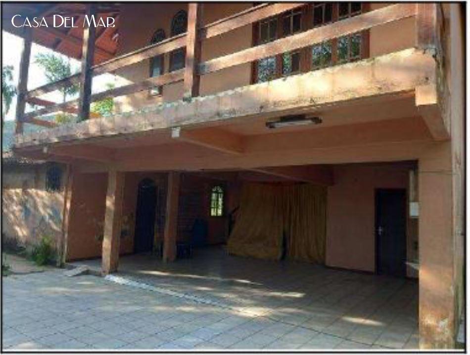 Casa à venda com 3 quartos, 172m² - Foto 1