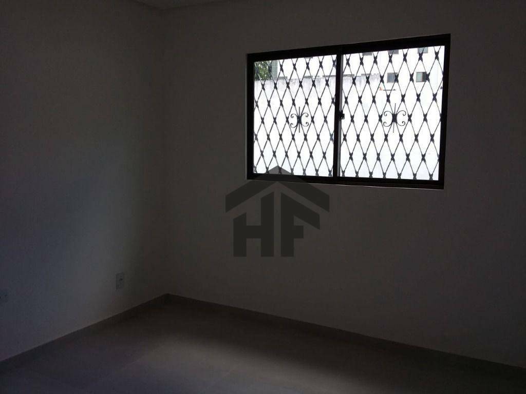 Casa à venda com 3 quartos, 180m² - Foto 20