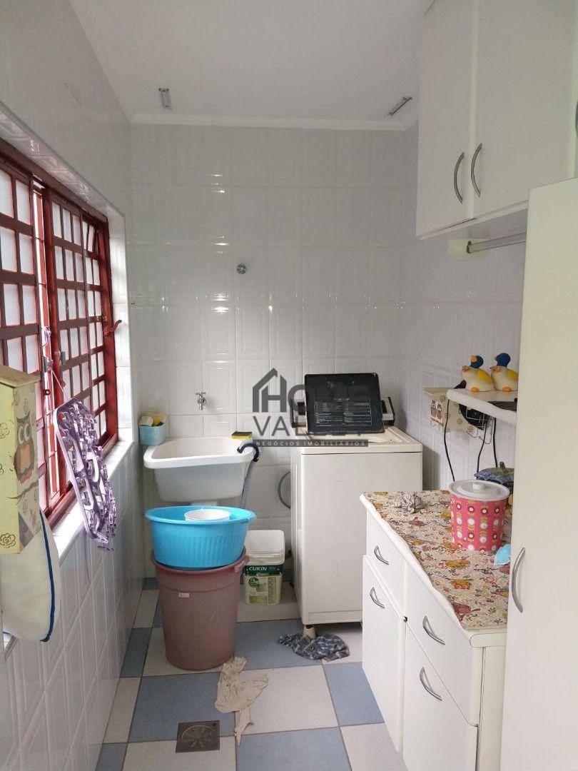 Casa de Condomínio à venda com 3 quartos, 189m² - Foto 10