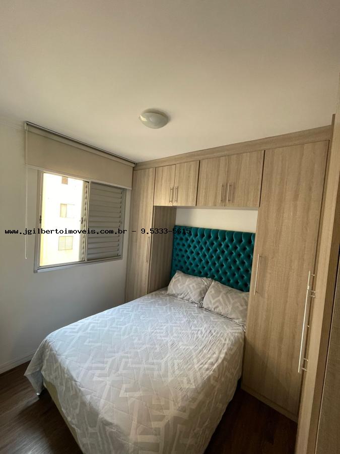 Apartamento à venda com 2 quartos, 47m² - Foto 3