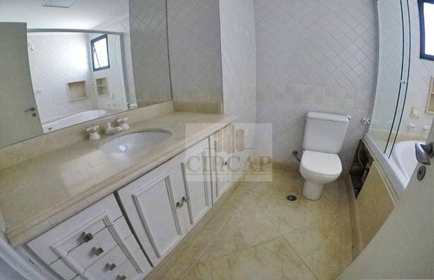 Apartamento à venda com 4 quartos, 188m² - Foto 20