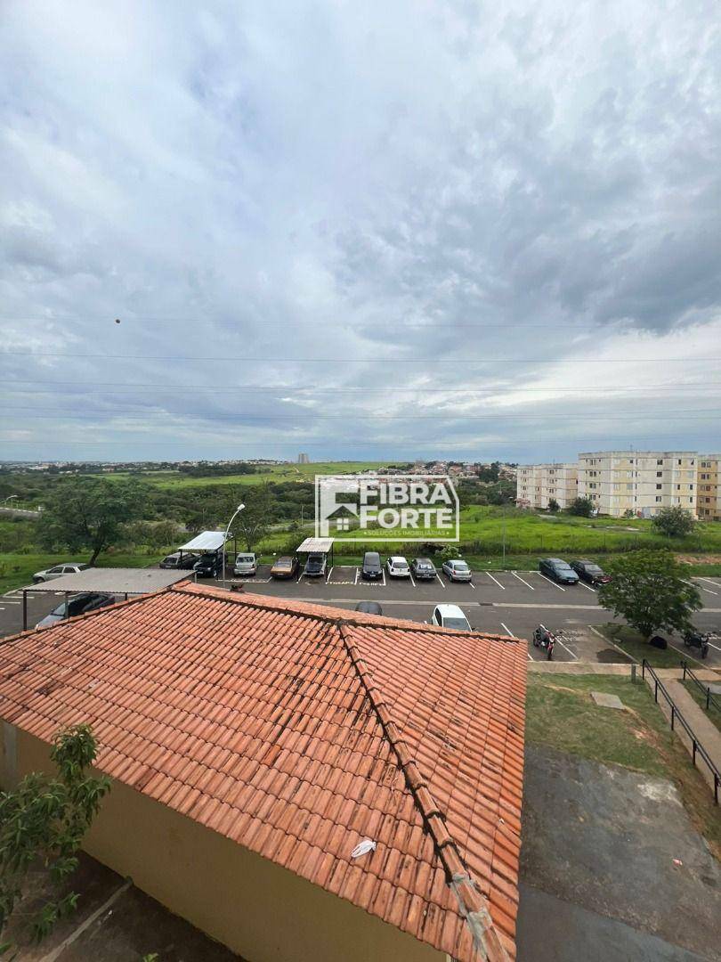 Apartamento para alugar com 2 quartos, 46m² - Foto 13