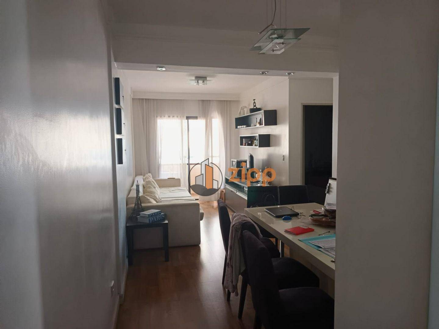 Apartamento à venda com 2 quartos, 66m² - Foto 1