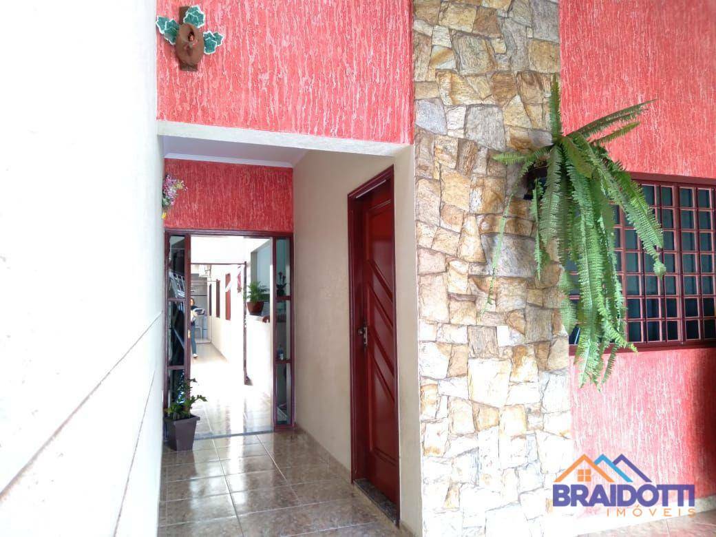 Casa à venda com 3 quartos, 130m² - Foto 18