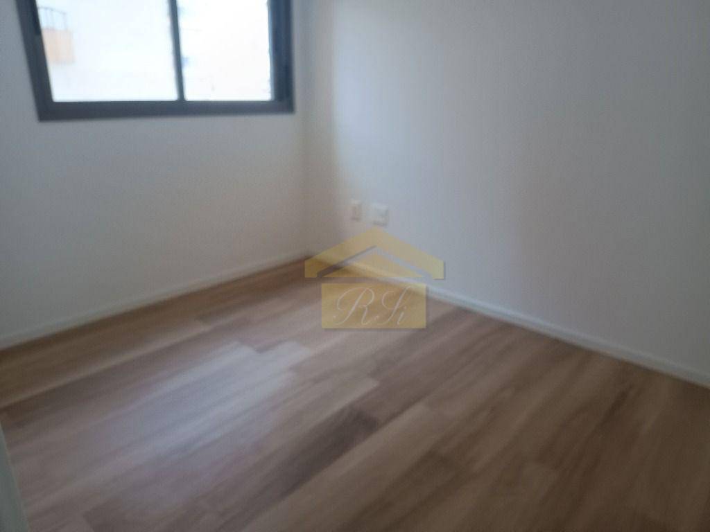 Apartamento à venda com 3 quartos, 143m² - Foto 10